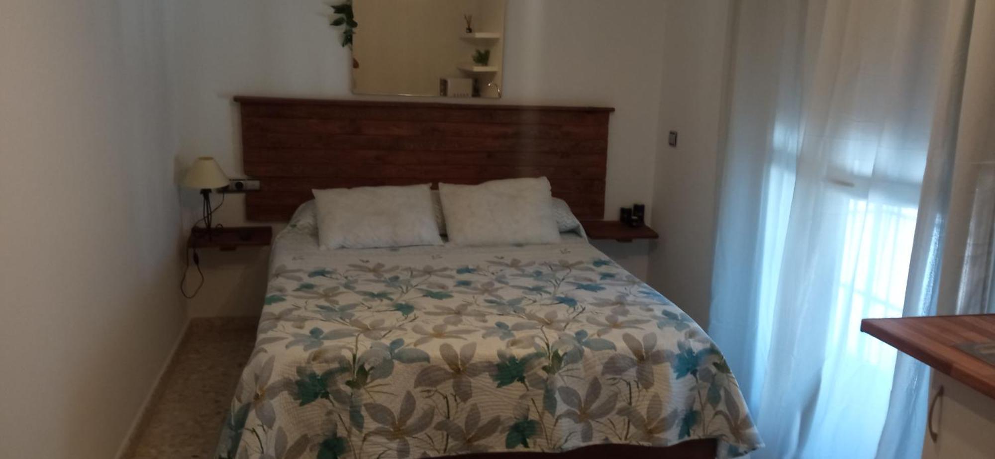 Habitacion Amplia Y Luminosa Coria del Río المظهر الخارجي الصورة